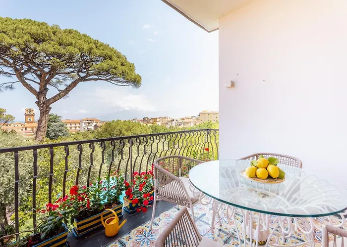 Round House Apartment *