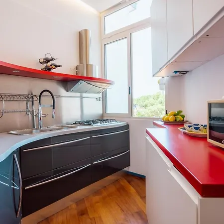 Round House Apartment